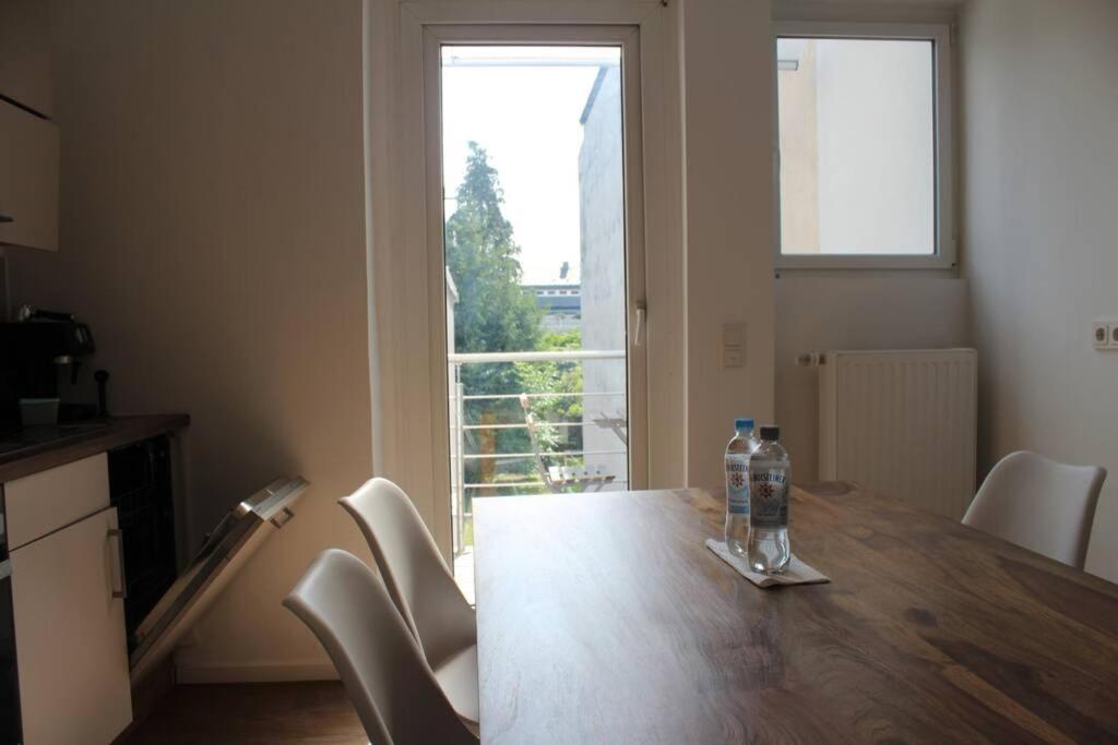 London . Chillinghouse # 9, 3 Min. Vom Ice, Netflix, Garten Siegburg Kültér fotó